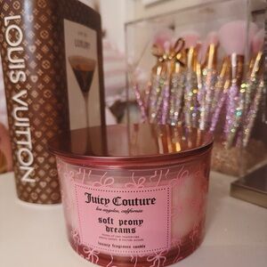 Juicy Couture Pink Soft Peony Dreams Candle